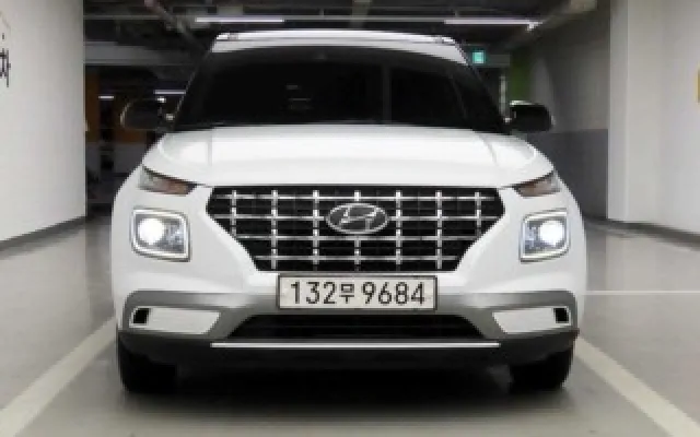 베뉴 중고차 베뉴 1.6 모던 매물 사진 2 - 2020/12 133,306km